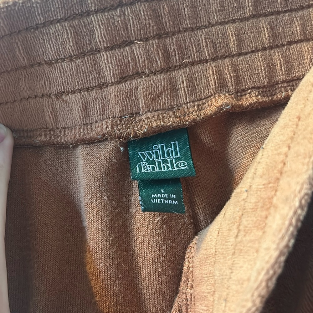 Wild fable brown velour sweatpants large